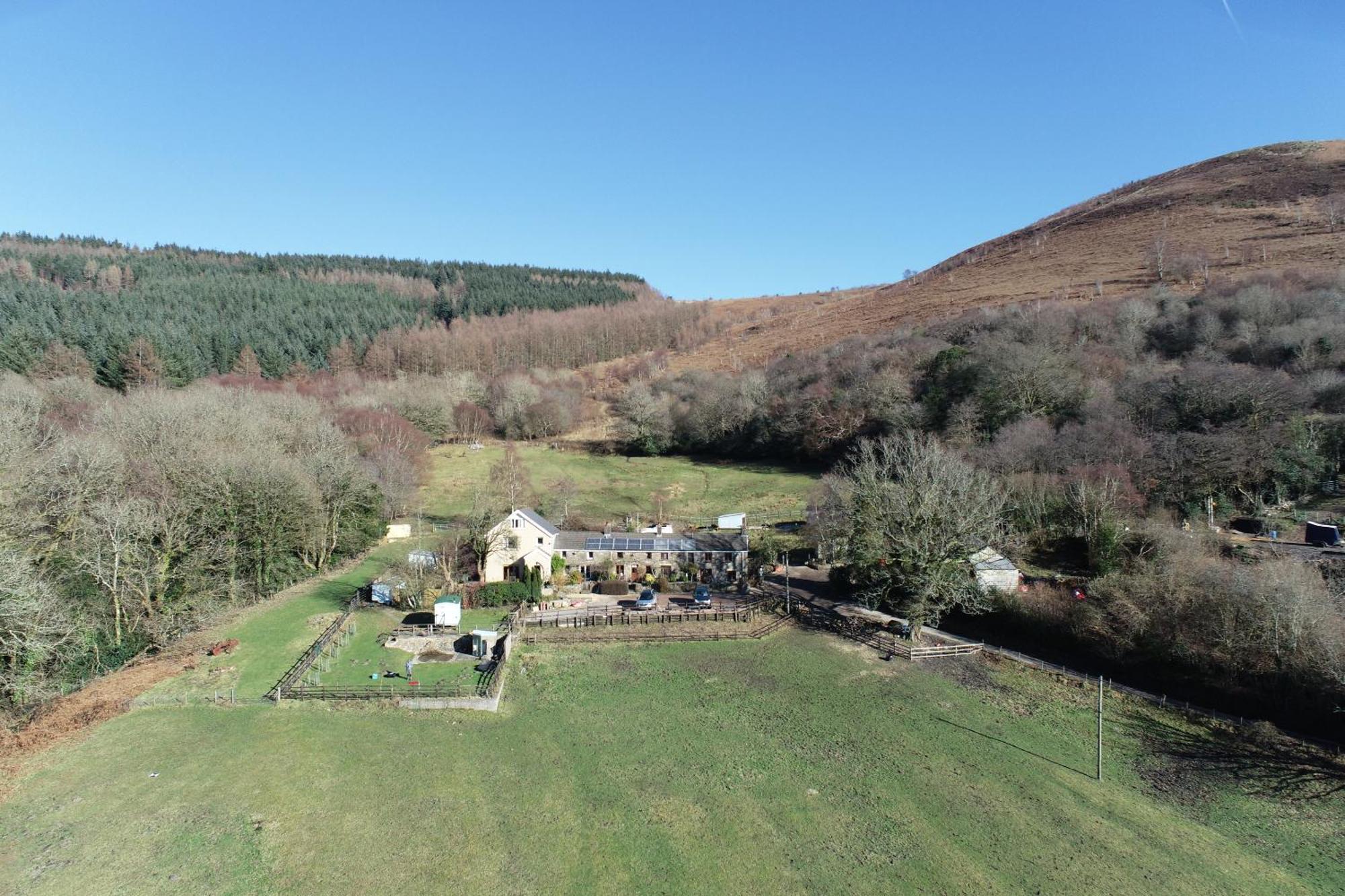 Tunnel Cottages At Blaen-Nant-Y-Groes Farm Aberdare Exterior foto
